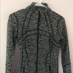Lululemon black and white jacket